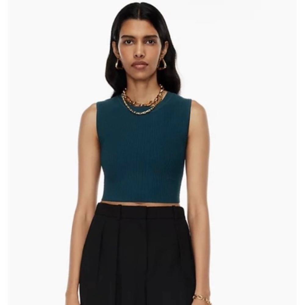 Aritzia BABATON Sculpt Knit Racerback Sleeveless top Size S